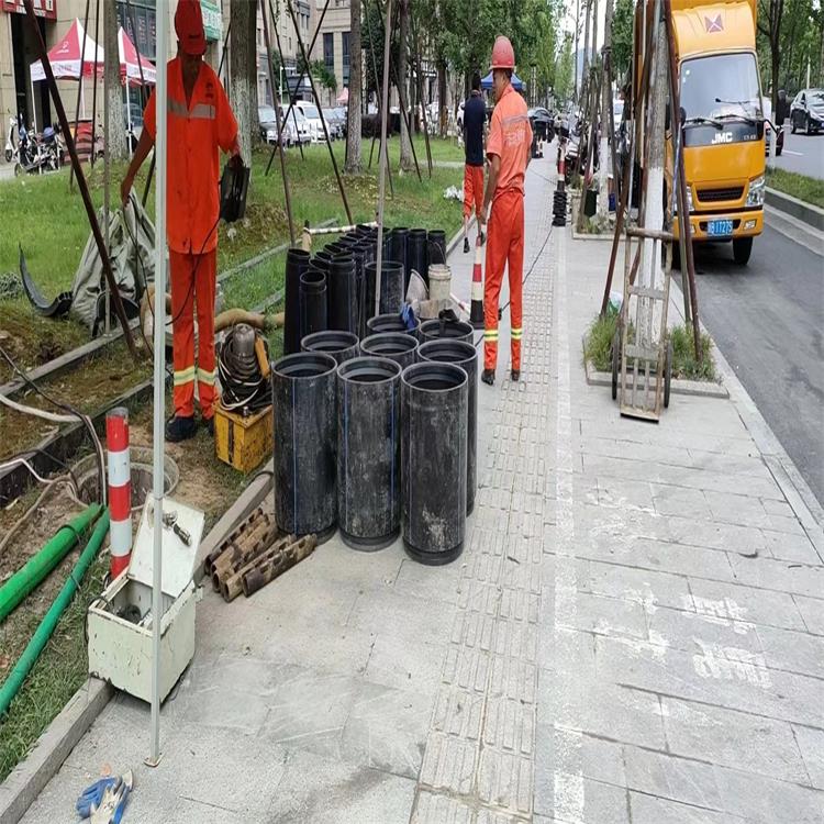 龙凤管道短管置换修复