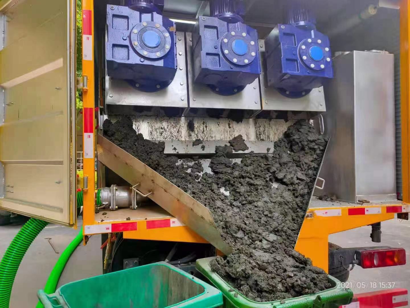 龙凤化粪池清掏城市维护站-泥浆净化干湿分离处理